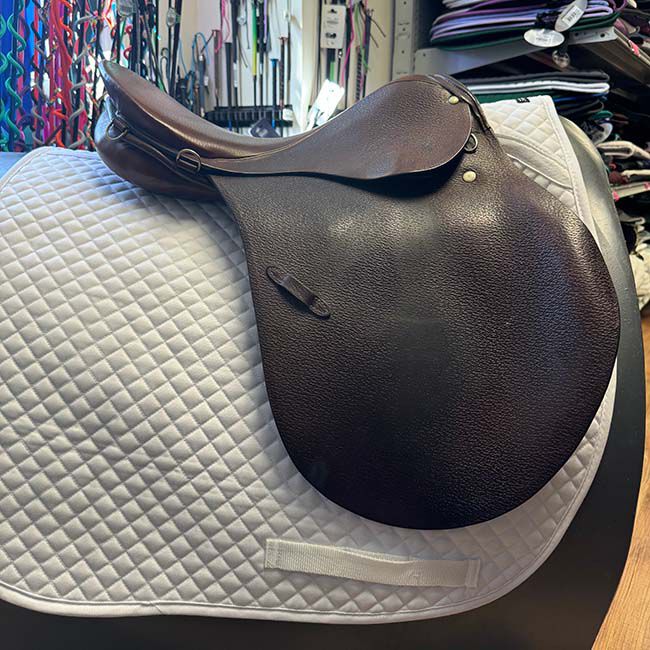 Used Stubben Tristan All Purpose Saddle - 17" image number null