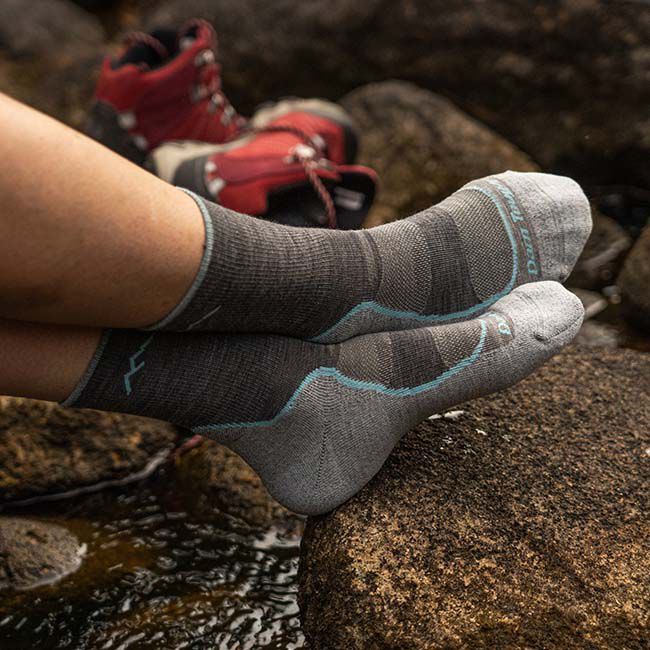 Darn Tough Women's Light Hiker Micro Crew Lightweight Hiking Sock - Slate image number null