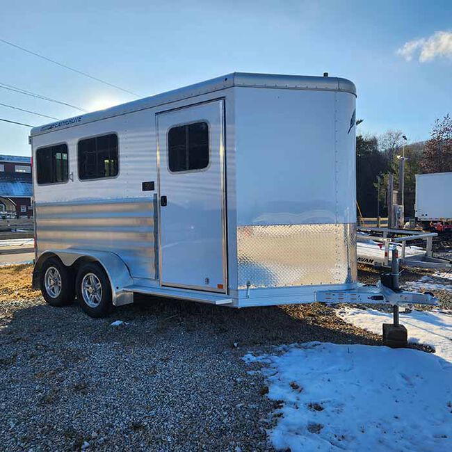 Featherlite 2023 Model 9409 2Horse Bumper Pull Trailer The Cheshire