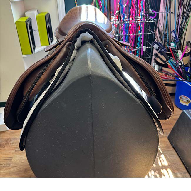 Used Collegiate Parfaire Saddle - 17.5" image number null