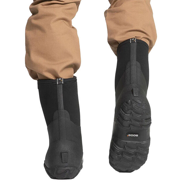 BOGS Men's Classic Mid Insulated Waterproof Boots - Black image number null