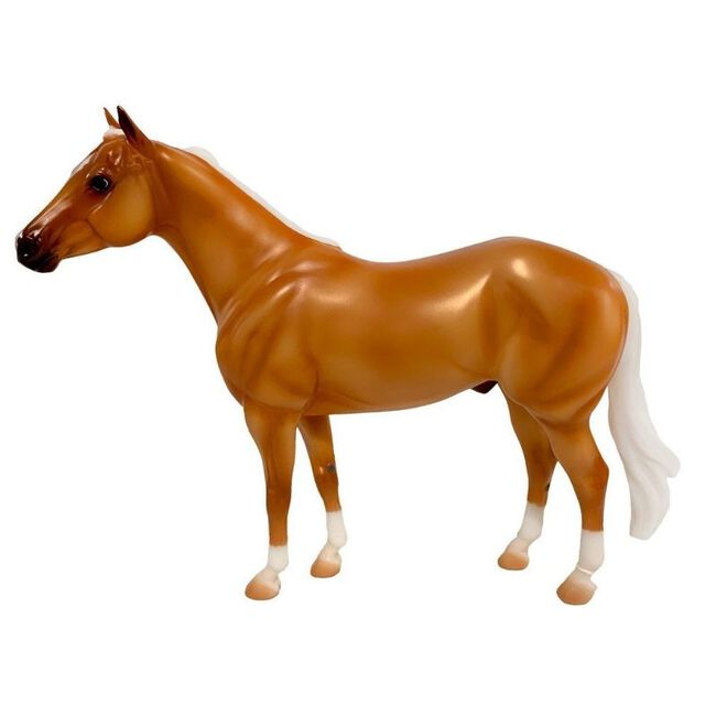 Breyer The Ideal Series Palomino The Cheshire Horse