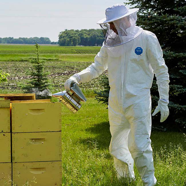 Little Giant Beekeeping Smoker Fuel image number null