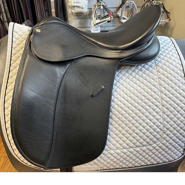 Used Collegiate Intellect Saddle - 17" image number null
