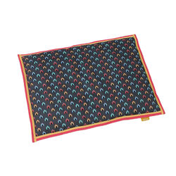 Shires Digby & Fox Waterproof Dog Bed - Doghouse