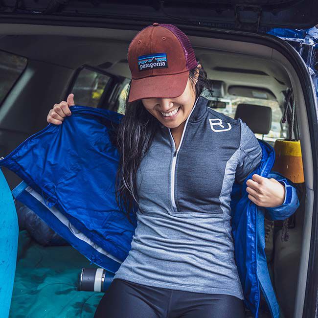 Nikwax Wool Wash - Wash-In Cleaner for Woolen Base Layers & Socks image number null