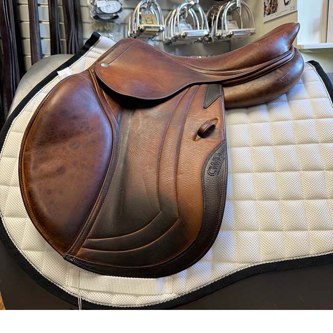 Used CWD SE03 Saddle - 17" image number null