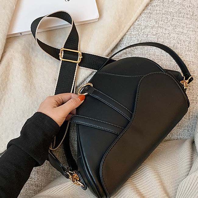 AWST International Saddle Shoulder Handbag - Black image number null