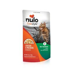 Nulo Freestyle Meaty Topper for Cats - Chicken and Mackerel in Broth Recipe