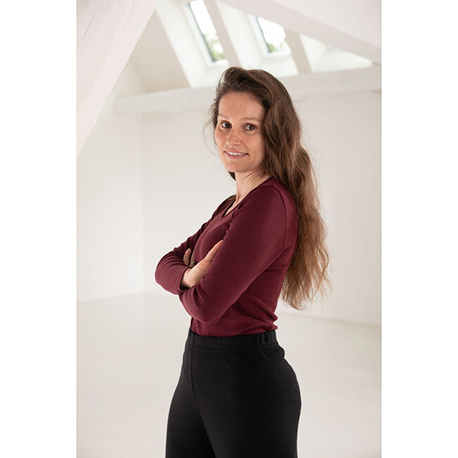 Engel Women's Wool/Silk Blend Long Sleeve Shirt - Bordeaux image number null