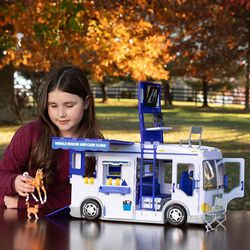 Breyer Mobile Rescue & Care Clinic