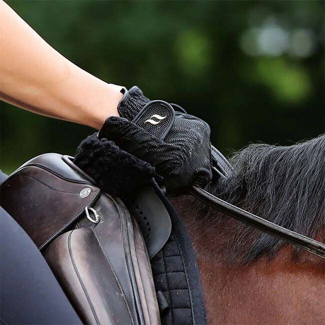 Back on Track Therapeutic Riding Gloves - Black image number null