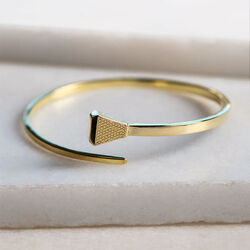 Urban Equestrian Blacksmith Bangle - Gold