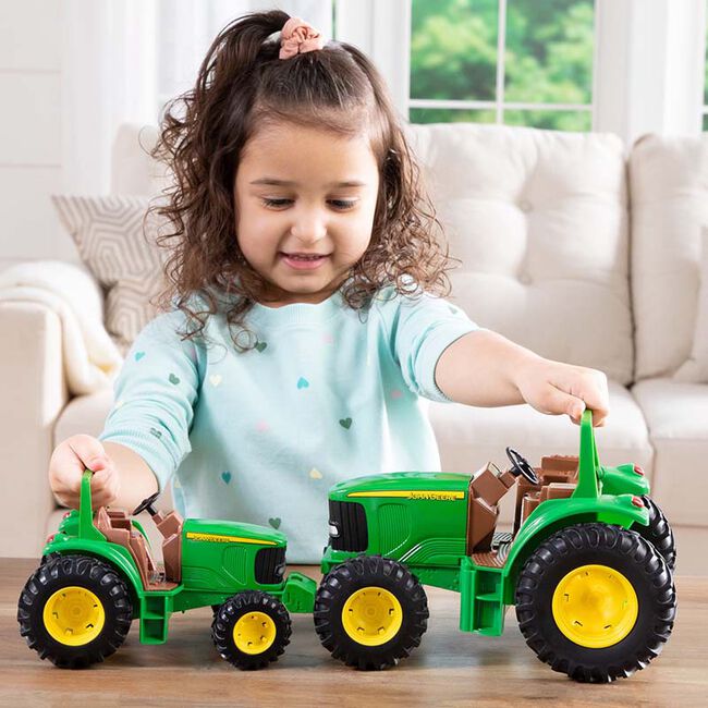 TOMY John Deere Tough Tractor image number null