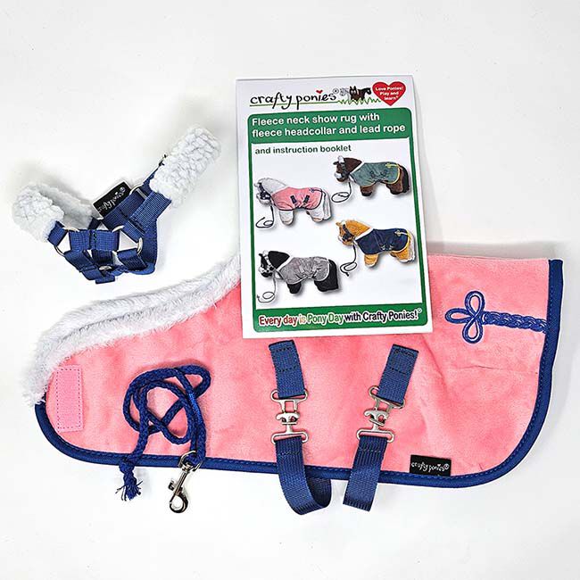 Crafty Ponies Toy Deluxe Fleece Show Rug Set - Pink image number null