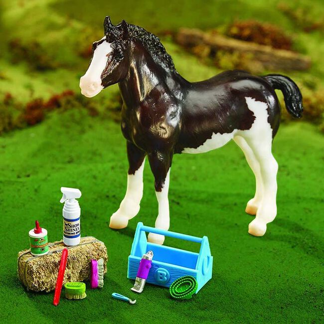 Breyer Grooming Kit image number null
