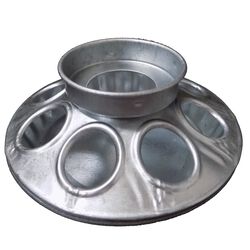 Harris Farms Galvanized 8 Hole Chick Feeder 1 Quart