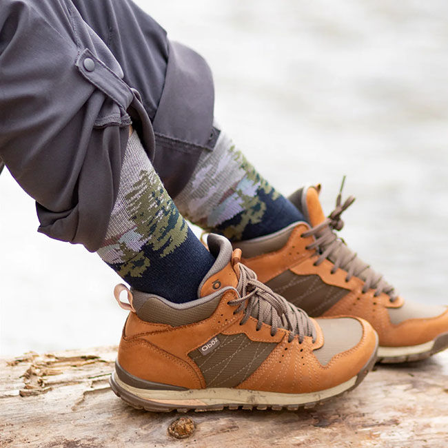 Farm to Feet Unisex Cascade Locks 3/4 Crew Sock - Total Eclipse image number null