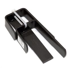 Behlen Country Three-Way Stall Connector