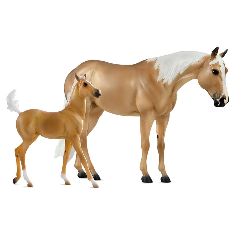 Breyer Ebony Shines and Charlize Quarter Horse Set