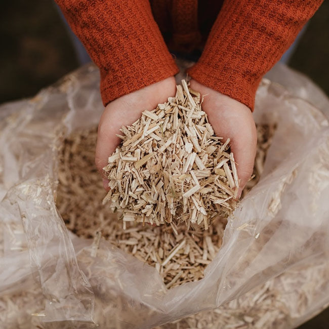 Cranky Frank Hemp Horse Bedding - 30 lb image number null