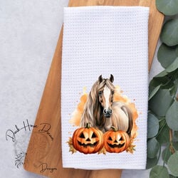 Dark Horse Dream Designs Hand Towel - Chestnut Roan Spooky Pumpkin