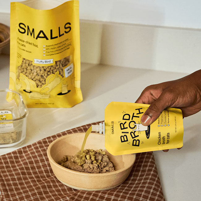 Smalls Bird Broth - Chicken Broth for Cats - 5 oz image number null