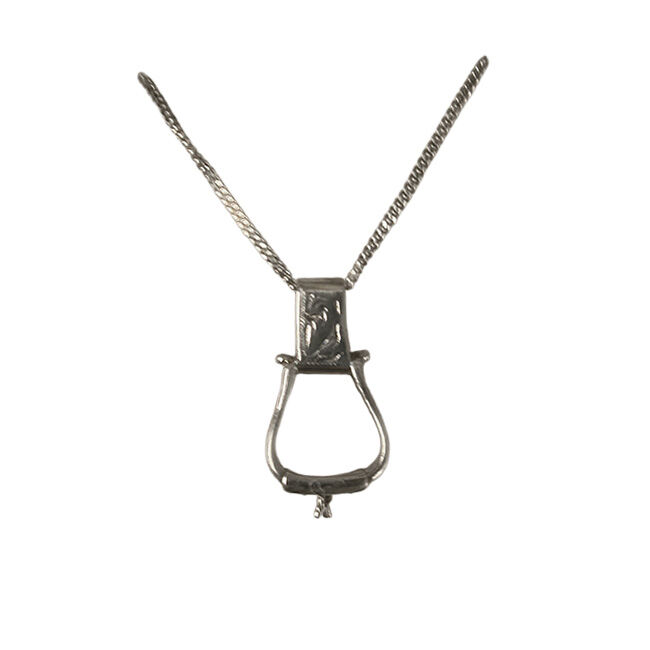 Loriece Western Stirrup Necklace image number null