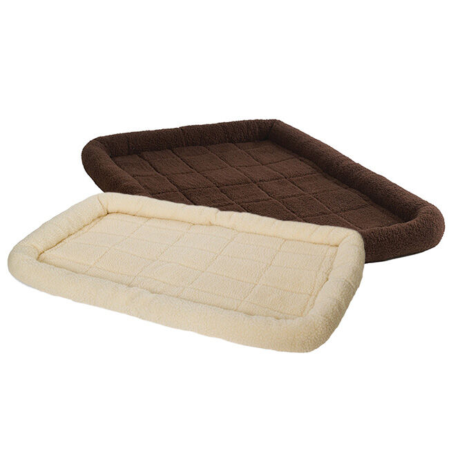Little Giant Fleece Pet Bed image number null