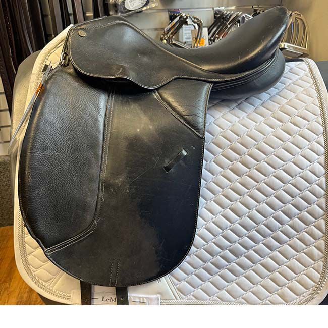 Used Collegiate Dressage Saddle - 17" image number null