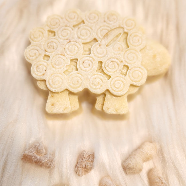Scalise Family Sheep Farm Sheep's Milk Soap - Frankincense image number null