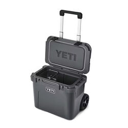 YETI Roadie 32 Wheeled Cooler - Charcoal