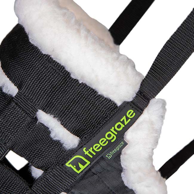 Shires FreeGraze Deluxe Comfort Grazing Muzzle image number null