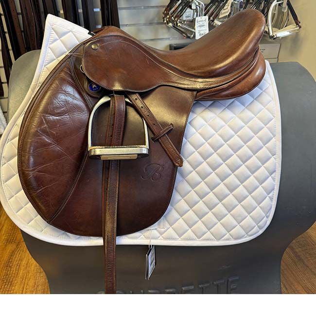 Used Bates Caprilli Saddle - 16.5" image number null
