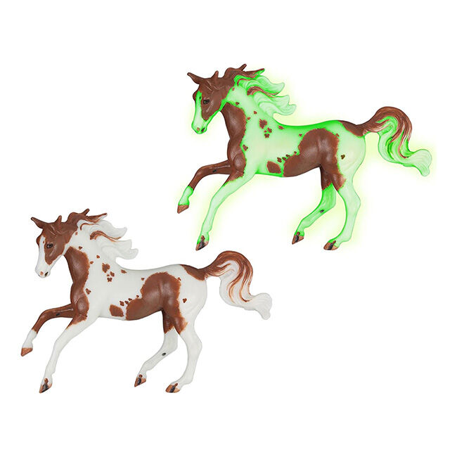 Breyer Stablemates Paint & Play Glow in the Dark - 5-Piece Set image number null
