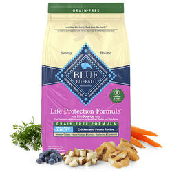 Blue Buffalo Life Protection Formula Dog Food for Small Breeds - Grain-Free Chicken & Potato Recipe