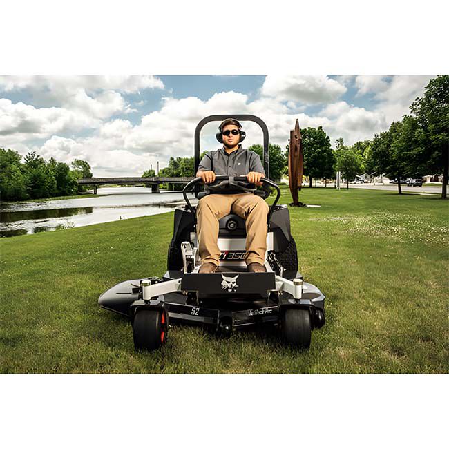 Bobcat ZT3500 Zero-Turn Mower - 52" image number null